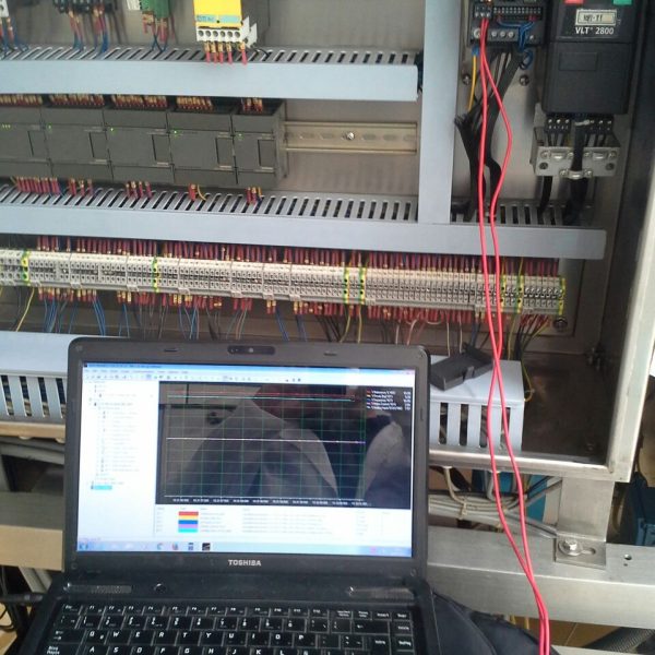 Inspeccion especializada de variadores y arrancadores